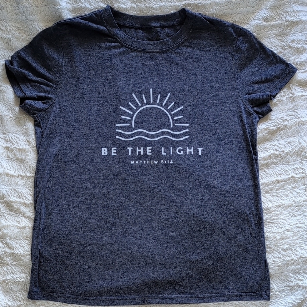 Gray Graphic T-Shirt with Sun Design